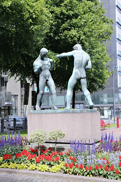 Skulptur av boxare i Helsingfors — Stockfoto