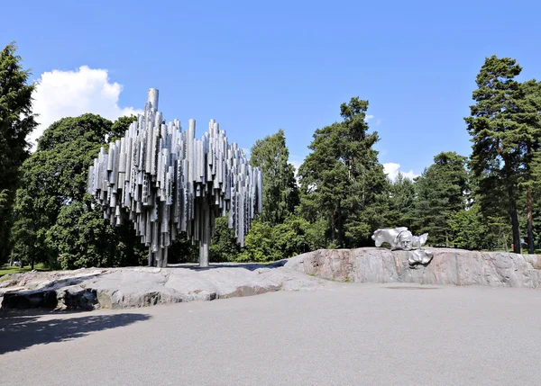 Emlékműve Helsinkiben Jan Sibelius Finn zeneszerző — Stock Fotó