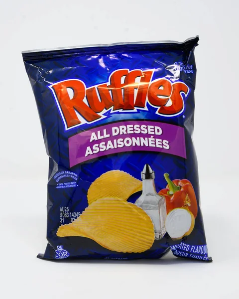 Reading Велика Британія Липня 2020 Packet Ruffles All Dressesd Crisps — стокове фото