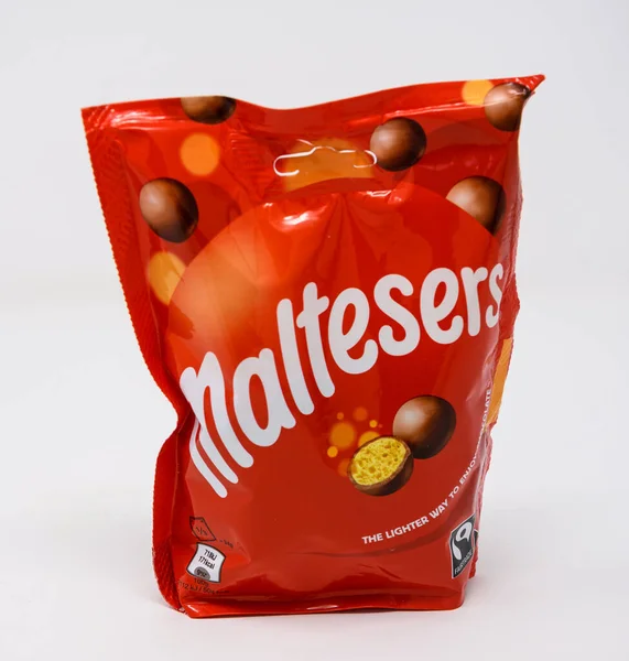 Reading Vereinigtes Königreich Dezember 2020 Ein Päckchen Malteser Schokoladenbonbons Stockbild