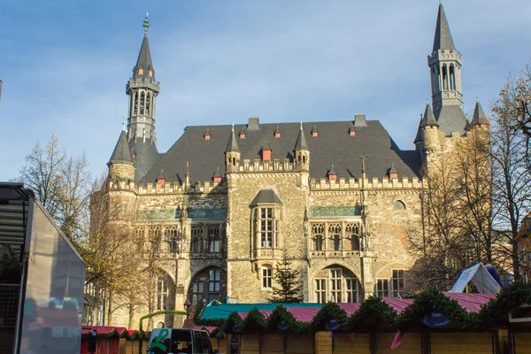 De moderne en oude stad Aachen — Stockfoto