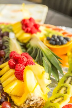 Ev yapımı meyve tabağı taze meyve