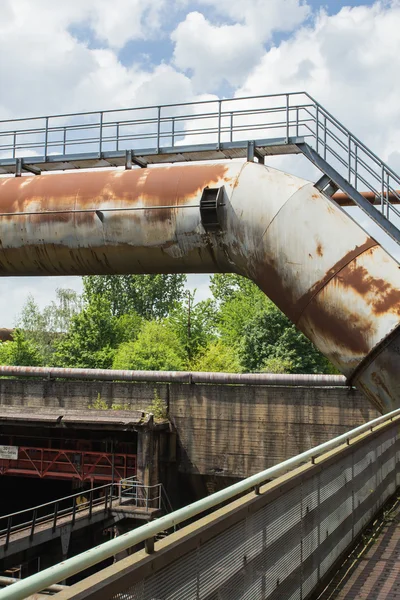 An old blast furnace — Stock Photo, Image