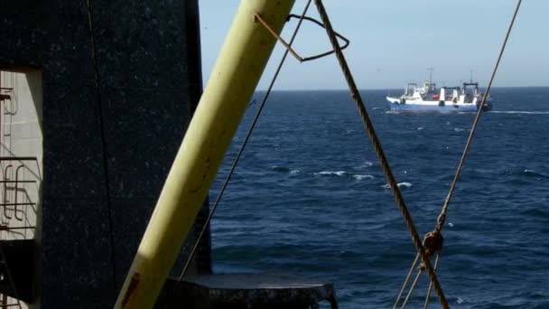 Fishing Boat Sailing Blue Waves Ocean Sunny Weather Fishing Trawler — Stock Video