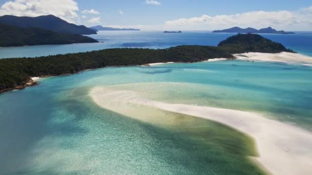 印度洋热带天堂海滩上白沙碧绿海水的德隆景观 塞舌尔拉迪古岛格朗斯 — 图库视频影像