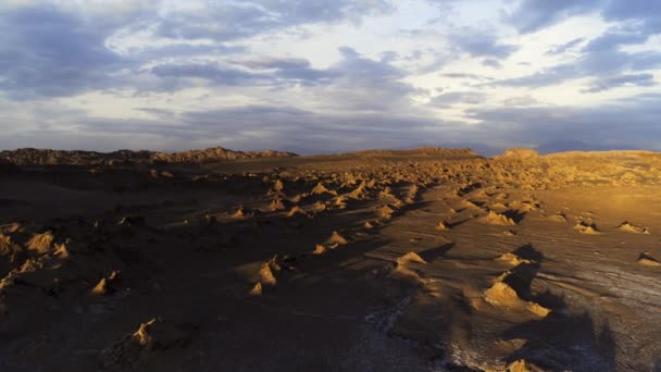 Aerial Edge World Jebel Fihrayn Nečekaný Dramatický Geologický Zázrak Skalnaté — Stock video