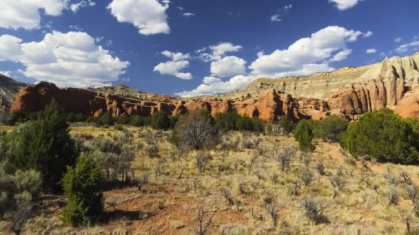 Aerial Edge World Jebel Fihrayn Una Meraviglia Geologica Inaspettata Drammatica — Video Stock