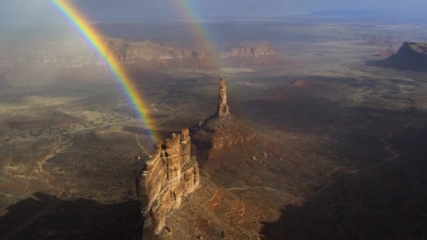 Aerial Edge World Jebel Fihrayn Είναι Ένα Απροσδόκητο Και Δραματικό — Αρχείο Βίντεο