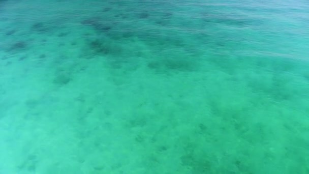 Drohnenblick Auf Den Strand Des Tropischen Paradieses Mit Weißem Sand — Stockvideo