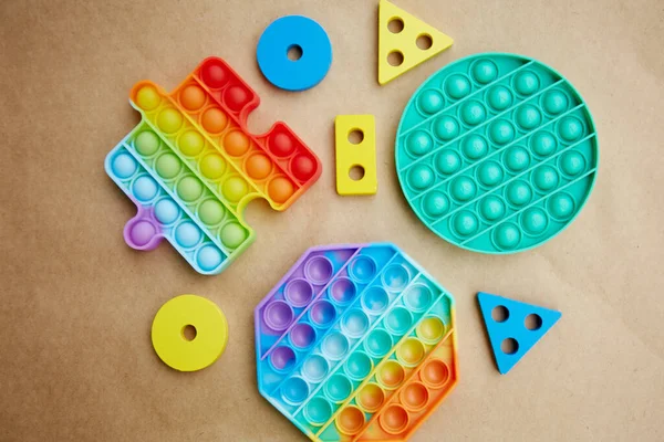 Novo Brinquedo Silicone Moda Arco Íris Fidget Sensorial Colorido Antistress — Fotografia de Stock