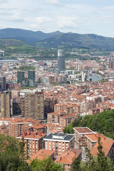 Vue aérienne du centre-ville Bilbao, Bizkaia, Basque, Espagne . — Photo