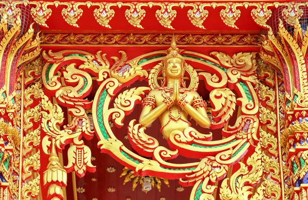 Goldene Statue Kunst von Thailand. — Stockfoto