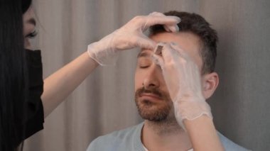 Erkek kaşları yolmak