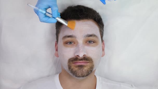 Konzept der männlichen Gesichtstherapie — Stockvideo