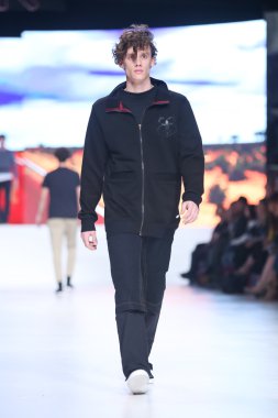 Bipa defile: IK Studio, Zagreb, Hırvatistan.