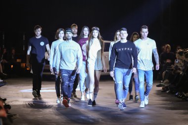 Cro a Porter Fashion Show : Chipka, Zagreb, Hırvatistan