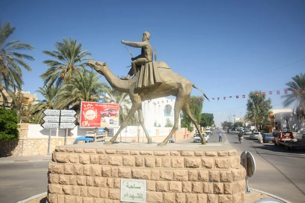 Pomnik w mieście Douz — Zdjęcie stockowe