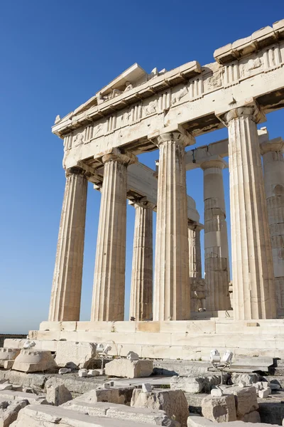 Columnas del templo de Partenón en la Acrópolis ateniense — Foto de Stock