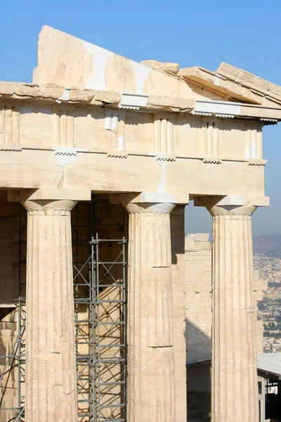 Rekonstruktionsarbeiten am Tempel von athena nike — Stockfoto