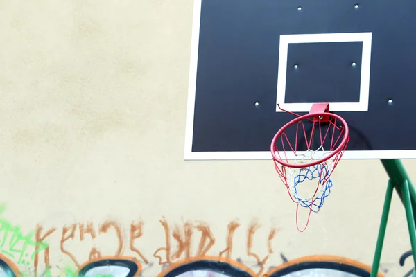 Basketball hoop tæt på - Stock-foto