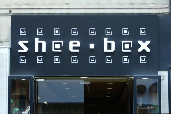 Shoe box store — Stock Photo, Image
