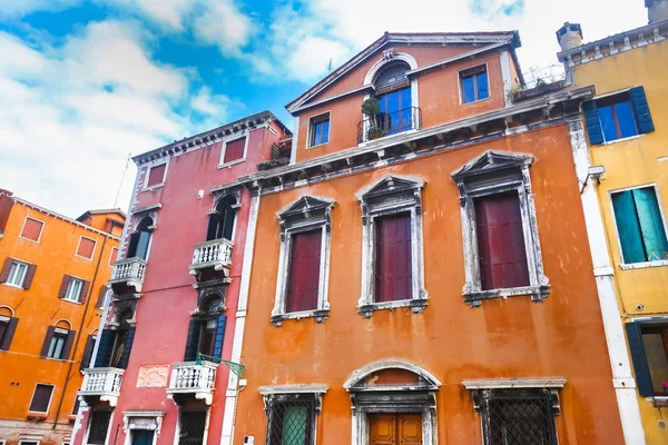 Budynek w Wenecji — Zdjęcie stockowe