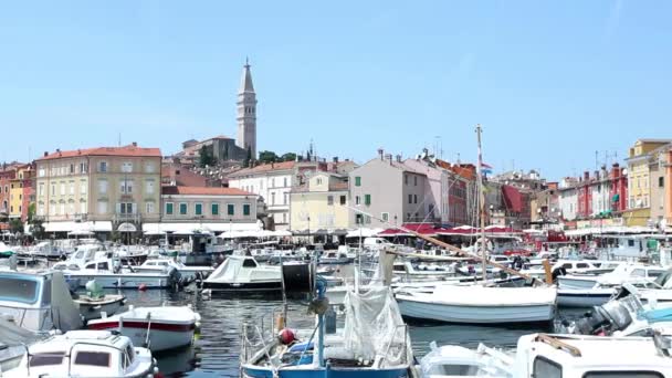 Yachthafen in Rovinj — Stockvideo