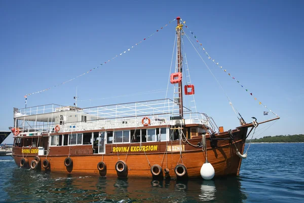 Tourist galley in Rovinj — Stock Photo, Image