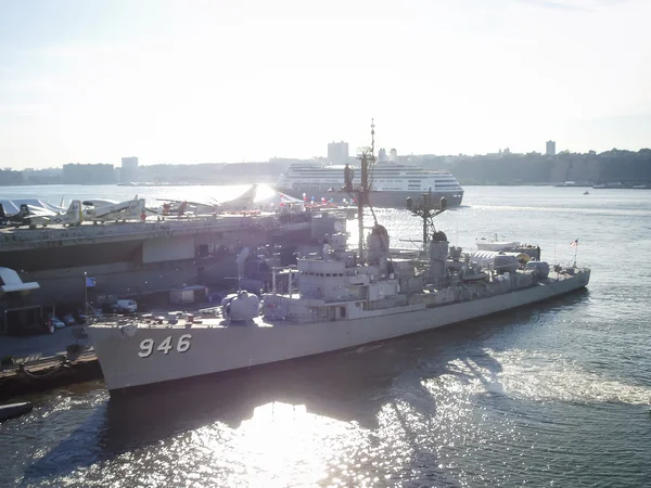 USS Edson em Nova York — Fotografia de Stock