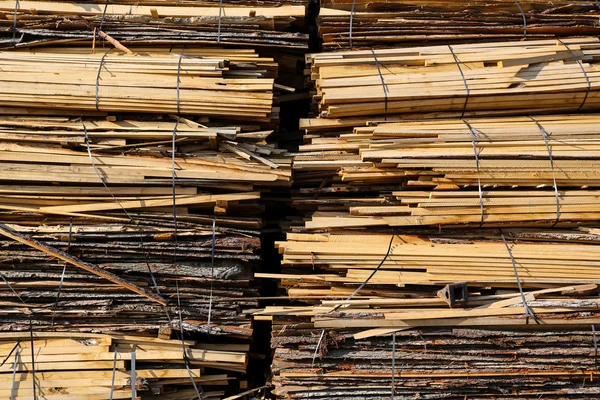 Pila di tavole di legno — Foto Stock