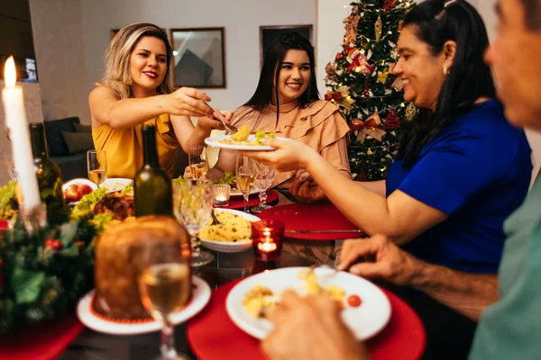 Natal Brasileiro Família Celebrando Natal Casa — Fotografia de Stock