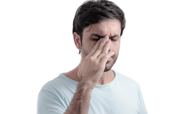 Sinus pijn, sinus druk, sinusitis. Verdrietig man met zijn neus — Stockfoto