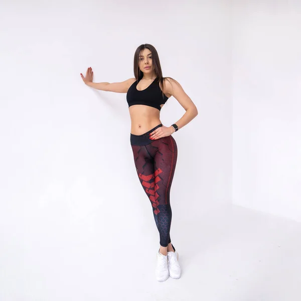Junge Sport Sexy Fitness Frau Posiert Weißer Wand Einem Tank — Stockfoto