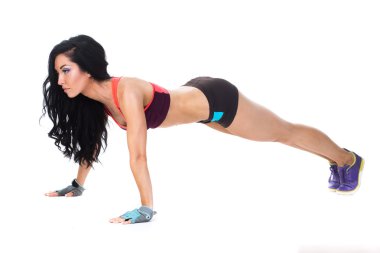  Sportif kız izole egzersiz yaparak