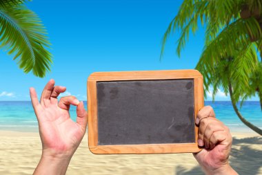 insan eli ok işareti gösterir ve mazisi tutun