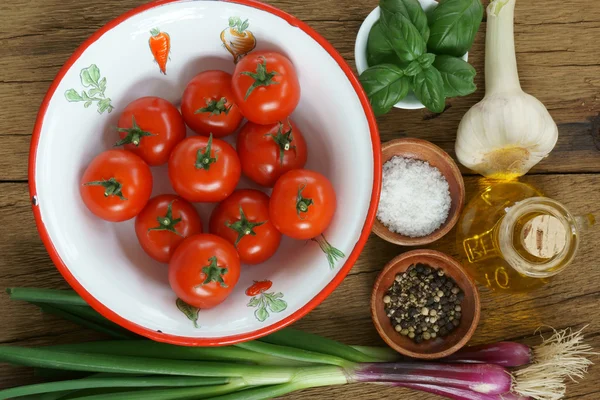 Ingredienser til tomatsauce - Stock-foto