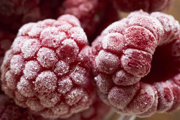 Macro shot of frozen raspberries — Stock Photo, Image
