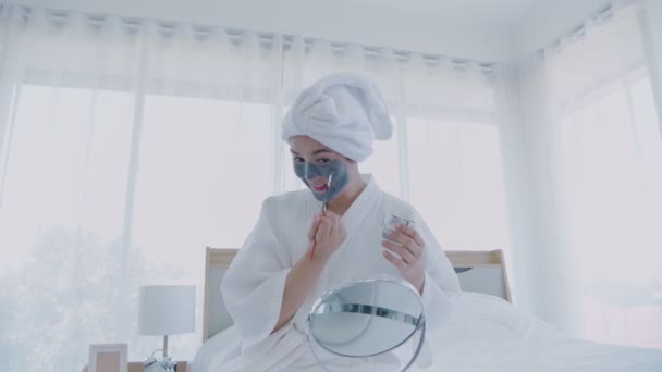 Spa Concept Resolution Asian Woman Applying Facial Cream Bedroom — Stock Video