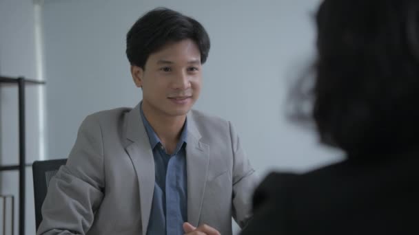 Concepto Negocio Resolución Los Hombres Asiáticos Están Encantados Con Éxito — Vídeo de stock