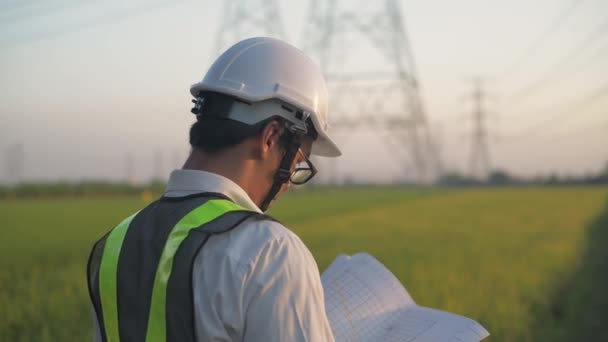 Conceito Engenheiro Resolução Funcionários Estão Planejando Seu Trabalho Canteiro Obras — Vídeo de Stock