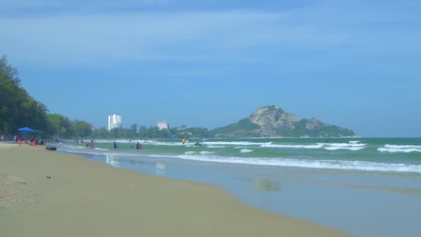 Vista Della Natura Della Risoluzione Onde Stanno Colpendo Spiaggia — Video Stock