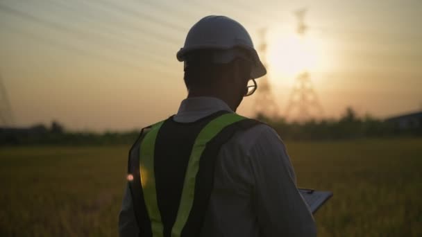 Ingenieurkonzept Der Auflösung Mitarbeiter Planen Ihre Arbeit Auf Der Baustelle — Stockvideo