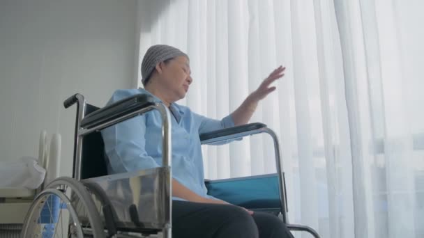 Health Concept Resolution Elderly Asian Woman Waiting Relatives Visit Hospital — Stock Video