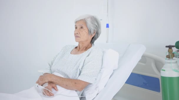 Health Concept Resolution Elderly Asian Woman Waiting Relatives Visit Hospital — Stock Video