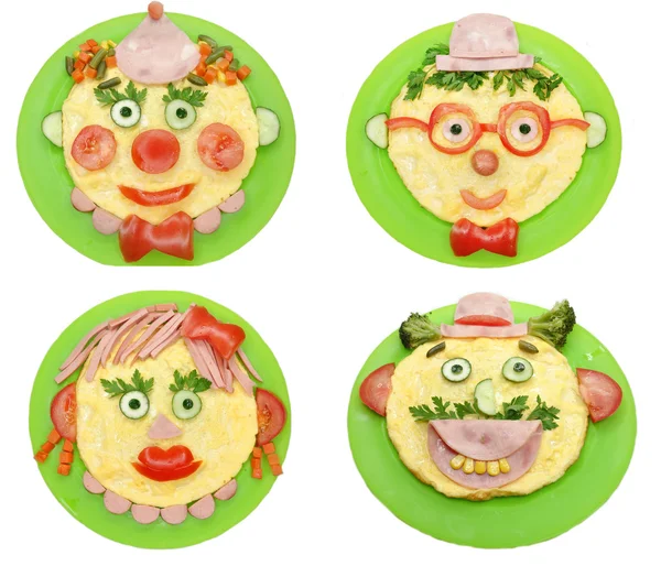 Kreatywnych jajko śniadanie dla dziecka twarzy postaci — Zdjęcie stockowe