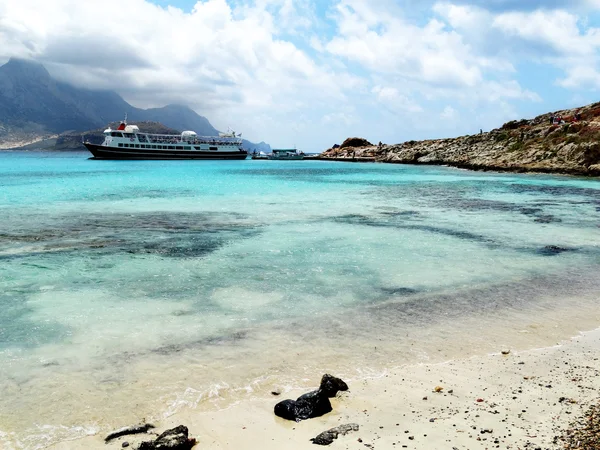meditrannean deniz Girit Adası Yunanistan kıyı şeridi manzara