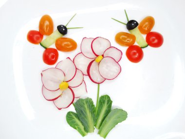 Salatalık ile yaratıcı komik sebze snack