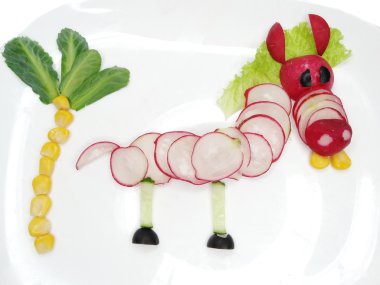 turp ile yaratıcı komik sebze snack