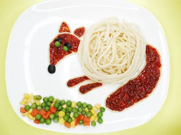 Créatif légumes nourriture dîner forme renard — Photo