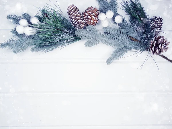 Зимовий Різдвяний Фон Ялиновими Гілками Конусами Снігом Білій Дерев Яній — стокове фото